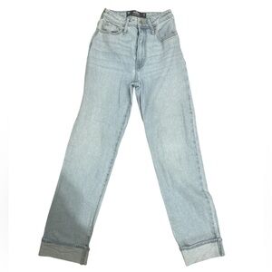 Women's Light Blue Hollister Jeans